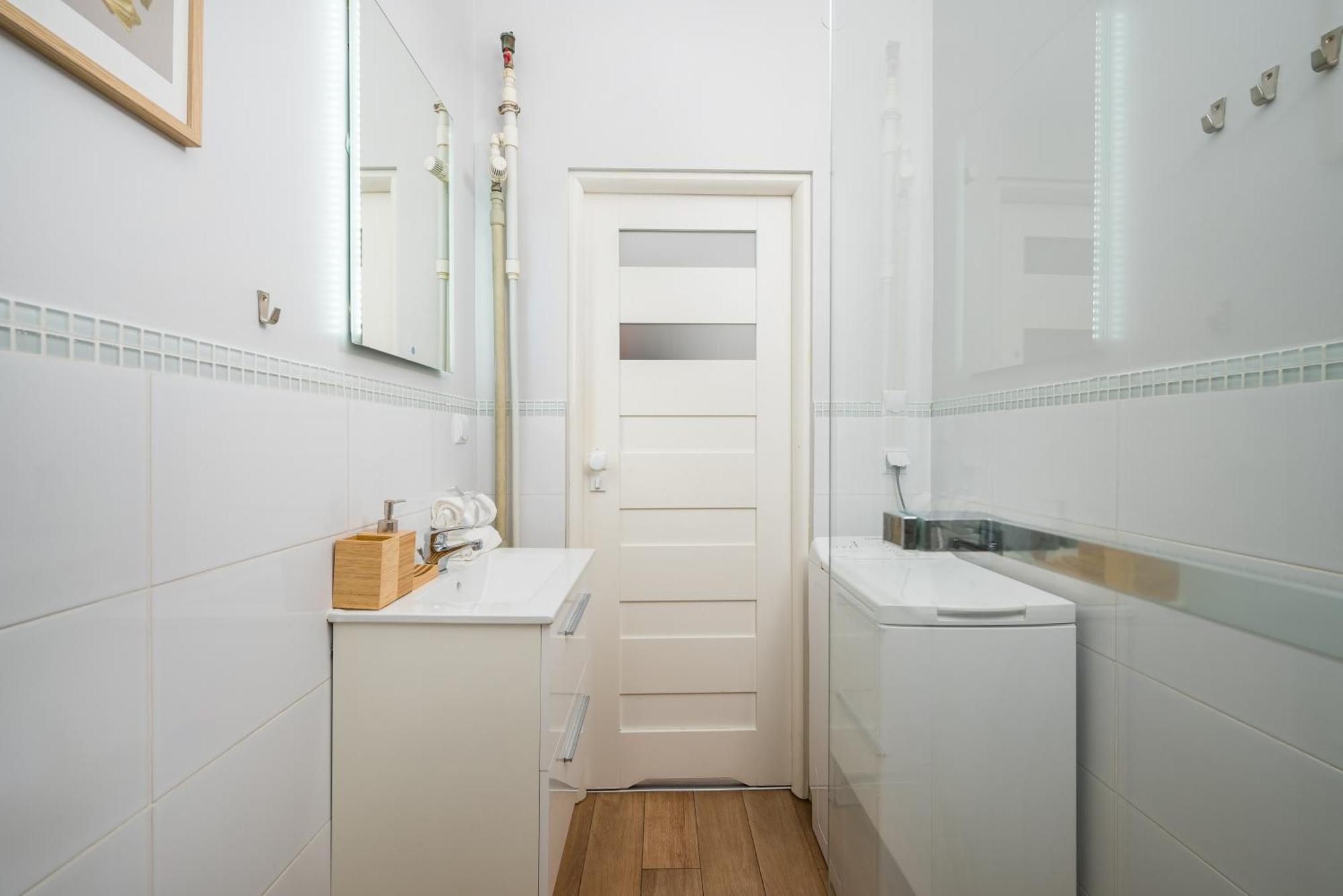 Green Oasis Charming Loft In A Historic Warsaw Tenement House 900 M From Central Station Екстер'єр фото